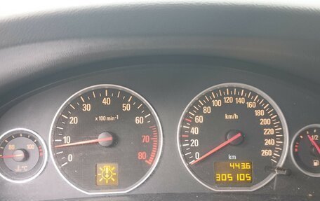 Opel Vectra C рестайлинг, 2004 год, 300 000 рублей, 3 фотография