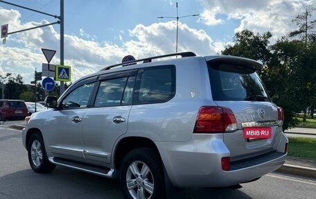 Toyota Land Cruiser 200, 2013 год, 4 300 000 рублей, 2 фотография