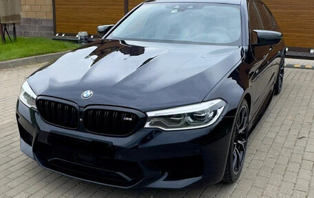 BMW M5, 2019 год, 8 100 000 рублей, 3 фотография