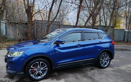 Geely Coolray I, 2022 год, 1 700 000 рублей, 3 фотография