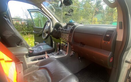 Nissan Pathfinder, 2005 год, 1 000 000 рублей, 3 фотография