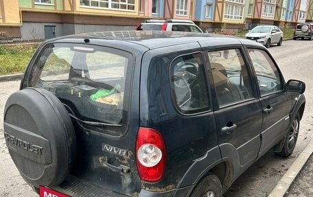 Chevrolet Niva I рестайлинг, 2011 год, 450 000 рублей, 2 фотография