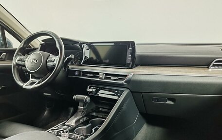 KIA K5, 2020 год, 2 250 000 рублей, 11 фотография