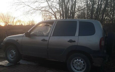 Chevrolet Niva I рестайлинг, 2007 год, 210 000 рублей, 1 фотография