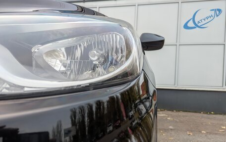 Hyundai Solaris II рестайлинг, 2012 год, 810 000 рублей, 4 фотография