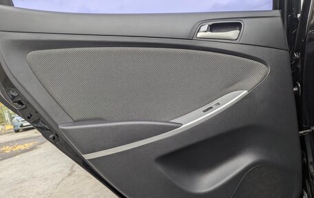 Hyundai Solaris II рестайлинг, 2012 год, 810 000 рублей, 18 фотография