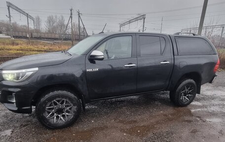 Toyota Hilux VIII, 2016 год, 2 950 000 рублей, 5 фотография
