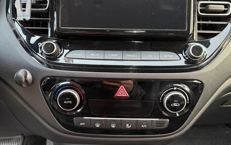 Hyundai Solaris II рестайлинг, 2021 год, 1 650 000 рублей, 9 фотография