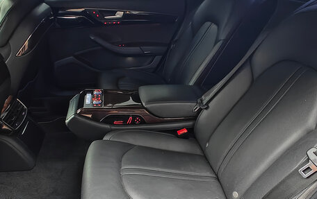 Audi A8, 2014 год, 2 950 000 рублей, 24 фотография