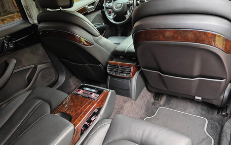 Audi A8, 2014 год, 2 950 000 рублей, 21 фотография