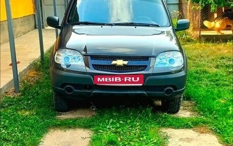 Chevrolet Niva I рестайлинг, 2012 год, 444 000 рублей, 2 фотография