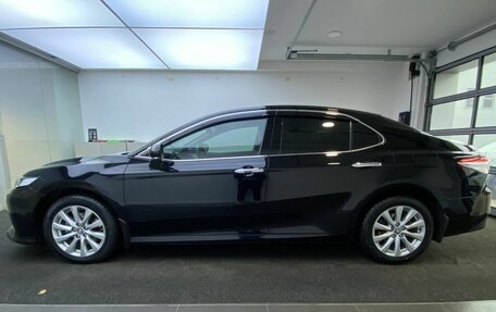 Toyota Camry, 2018 год, 2 365 000 рублей, 10 фотография