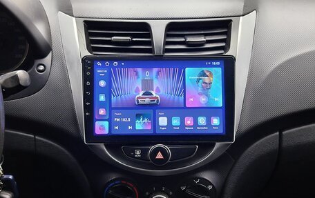 Hyundai Solaris II рестайлинг, 2014 год, 759 000 рублей, 18 фотография