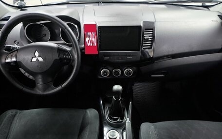 Mitsubishi Outlander III рестайлинг 3, 2008 год, 759 000 рублей, 15 фотография