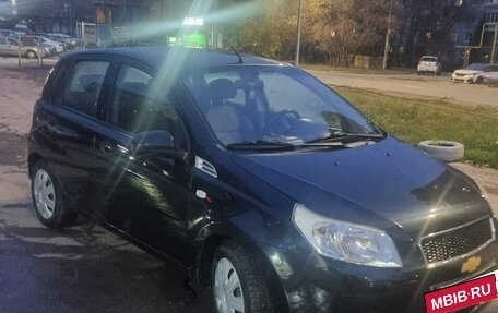 Chevrolet Aveo III, 2010 год, 700 000 рублей, 2 фотография