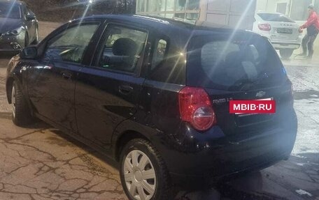 Chevrolet Aveo III, 2010 год, 700 000 рублей, 3 фотография