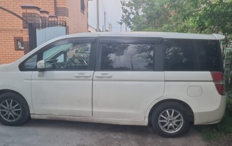 Honda Stepwgn IV, 2010 год, 1 350 000 рублей, 2 фотография