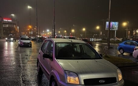 Ford Fusion I, 2003 год, 250 000 рублей, 1 фотография