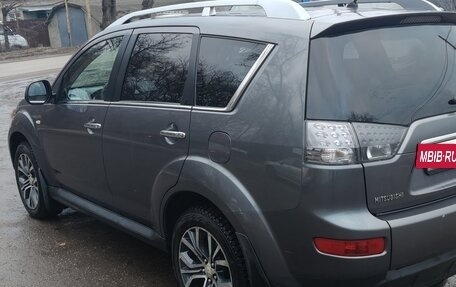 Mitsubishi Outlander III рестайлинг 3, 2008 год, 1 200 000 рублей, 5 фотография