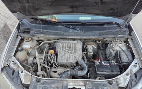 Renault Logan II, 2014 год, 400 000 рублей, 11 фотография