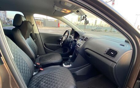 Volkswagen Polo VI (EU Market), 2017 год, 1 000 000 рублей, 14 фотография