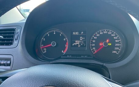 Volkswagen Polo VI (EU Market), 2017 год, 1 000 000 рублей, 19 фотография