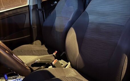 Hyundai Solaris II рестайлинг, 2016 год, 1 109 000 рублей, 17 фотография