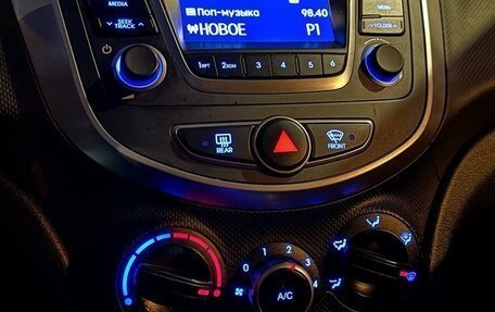 Hyundai Solaris II рестайлинг, 2016 год, 1 109 000 рублей, 32 фотография