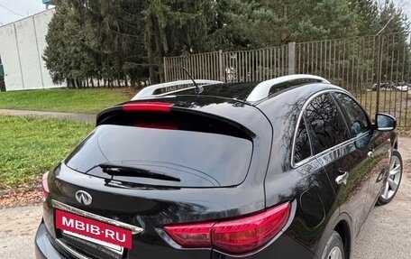 Infiniti QX70, 2017 год, 3 000 000 рублей, 7 фотография