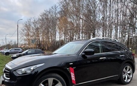 Infiniti QX70, 2017 год, 3 000 000 рублей, 10 фотография