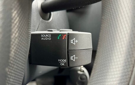 Renault Sandero II рестайлинг, 2016 год, 935 000 рублей, 19 фотография