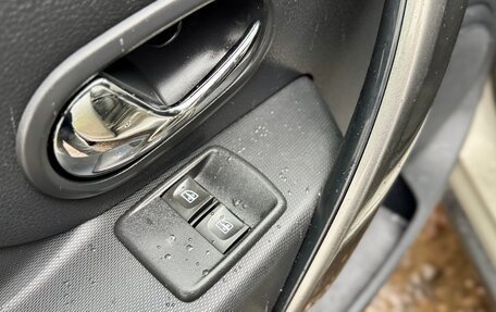 Renault Sandero II рестайлинг, 2016 год, 935 000 рублей, 20 фотография