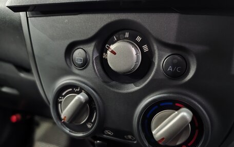 Nissan Note II рестайлинг, 2017 год, 860 000 рублей, 13 фотография