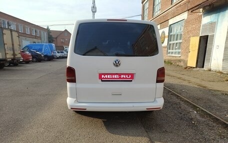 Volkswagen Caravelle T5, 2014 год, 1 770 000 рублей, 5 фотография