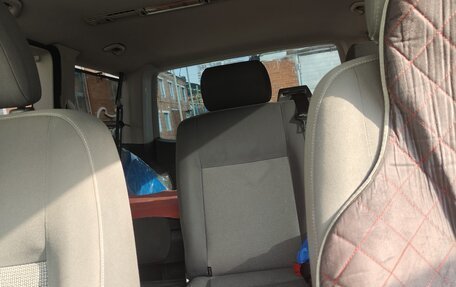 Volkswagen Caravelle T5, 2014 год, 1 770 000 рублей, 8 фотография