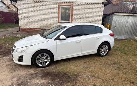 Chevrolet Cruze II, 2015 год, 1 030 000 рублей, 2 фотография