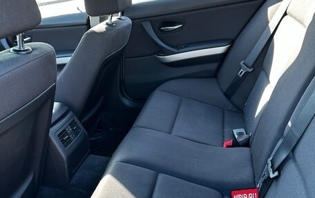 BMW 3 серия, 2011 год, 1 250 000 рублей, 12 фотография