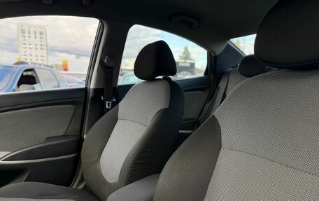 Hyundai Solaris II рестайлинг, 2011 год, 689 000 рублей, 17 фотография