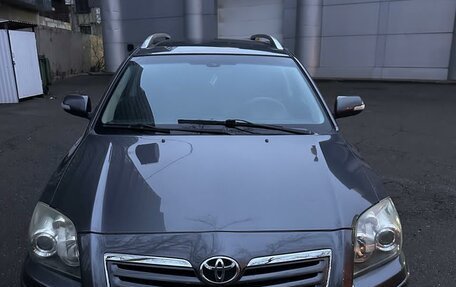 Toyota Avensis III рестайлинг, 2007 год, 1 100 000 рублей, 1 фотография