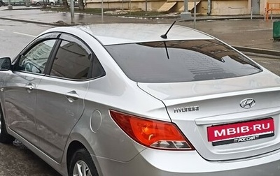Hyundai Solaris II рестайлинг, 2015 год, 950 000 рублей, 1 фотография