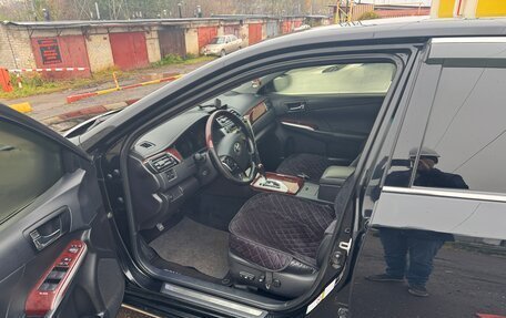 Toyota Camry, 2012 год, 1 390 000 рублей, 14 фотография