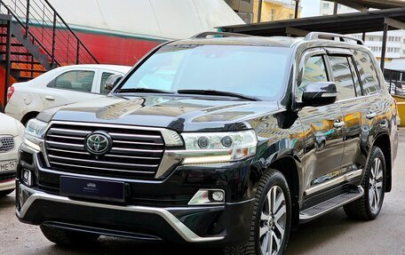 Toyota Land Cruiser 200, 2016 год, 6 500 000 рублей, 2 фотография