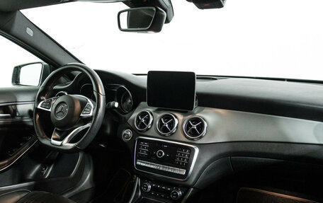 Mercedes-Benz CLA, 2019 год, 2 469 898 рублей, 9 фотография