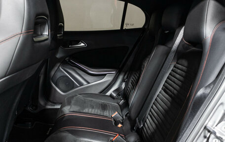 Mercedes-Benz CLA, 2019 год, 2 469 898 рублей, 10 фотография