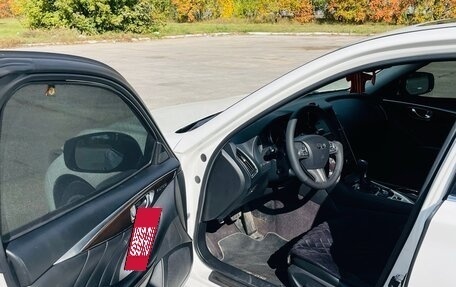 Infiniti Q50 I рестайлинг, 2014 год, 2 000 000 рублей, 4 фотография