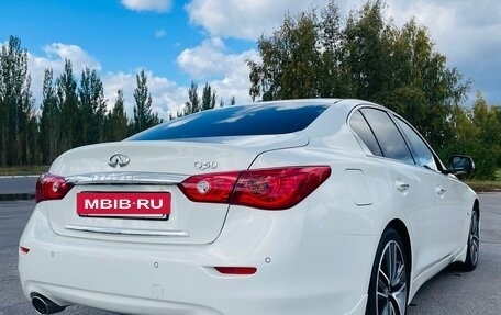 Infiniti Q50 I рестайлинг, 2014 год, 2 000 000 рублей, 14 фотография