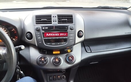 Toyota RAV4, 2011 год, 1 850 000 рублей, 3 фотография