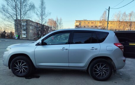 Toyota RAV4, 2011 год, 1 850 000 рублей, 8 фотография
