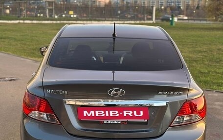 Hyundai Solaris II рестайлинг, 2011 год, 740 000 рублей, 5 фотография