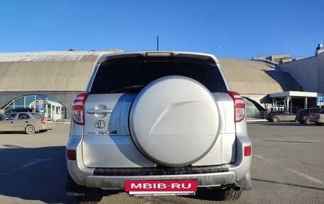 Toyota RAV4, 2011 год, 1 850 000 рублей, 27 фотография